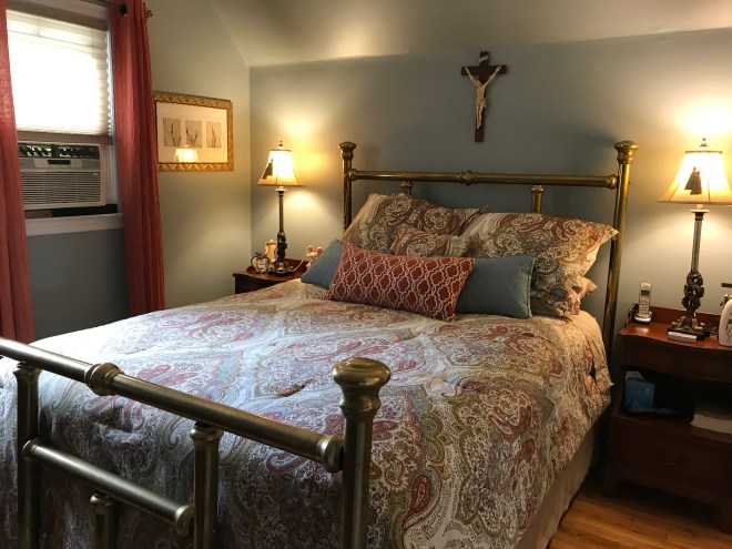 Staten Island home for sale with two bedroom rental