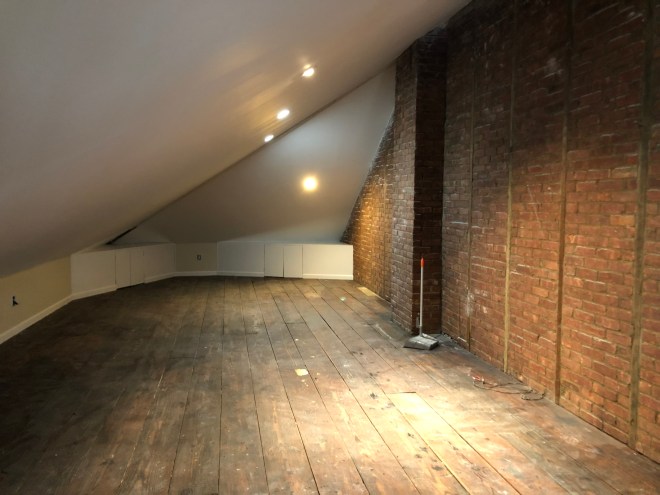 Apartment with attic for storage